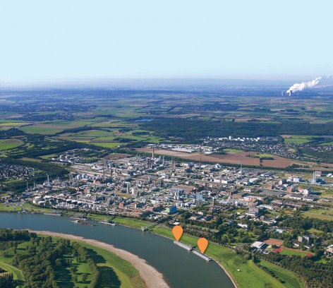 Der Chemiestandort wächst – und der Hafen mit: Standorte der beiden geplanten neuen Tankerbrücken im Hafen des Chempark Dormagen