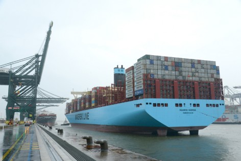 2017_06_09_Madrid Maersk_(c)Antwerp_Port_Authority
