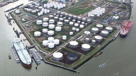 Tankstorage-Rotterdam-Minerals-slider